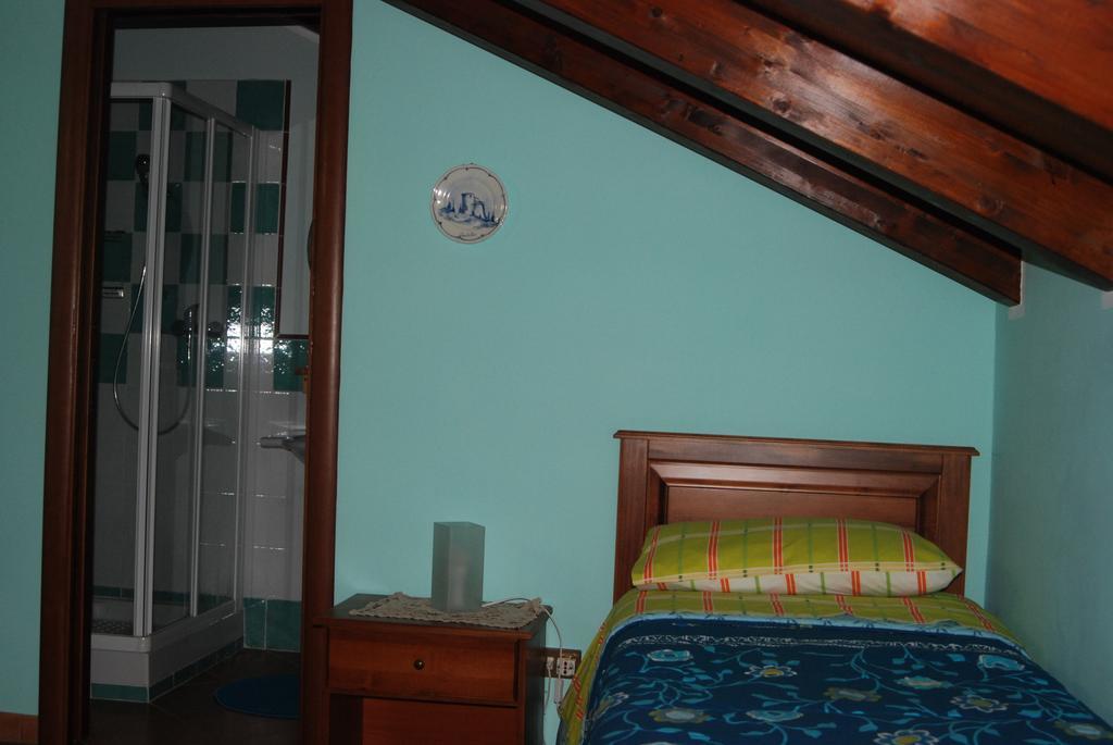 Casa Mariu Hotel Sala Consilina Værelse billede
