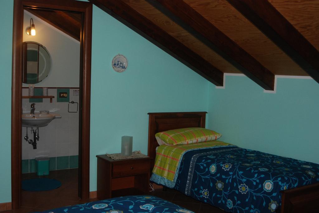 Casa Mariu Hotel Sala Consilina Værelse billede
